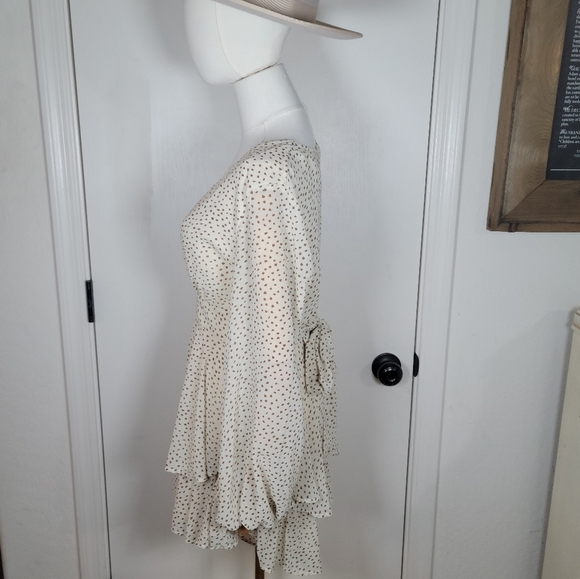 Princess Polly String of Love Cream and Brown Ruffle Romper Size 8 - Picture 5 of 12